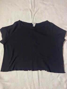Forever 21 Black Waffle Knit Cropped Tee